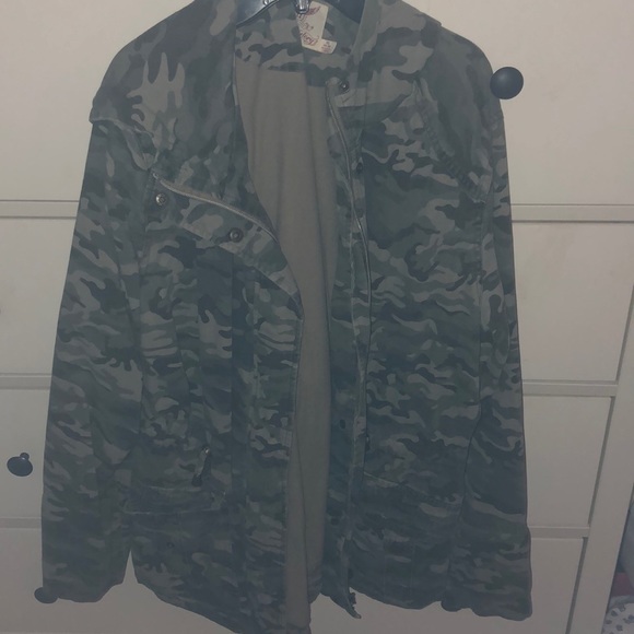 Camp Jacket - Picture 1 of 1